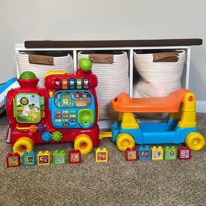 Vtech Sit-to-Stand Ultimate Alphabet Train